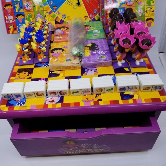Vintage Dora the Explorer Wooden Game House Set Checkers Dominoes Bingo Cards - Picture 7 of 12